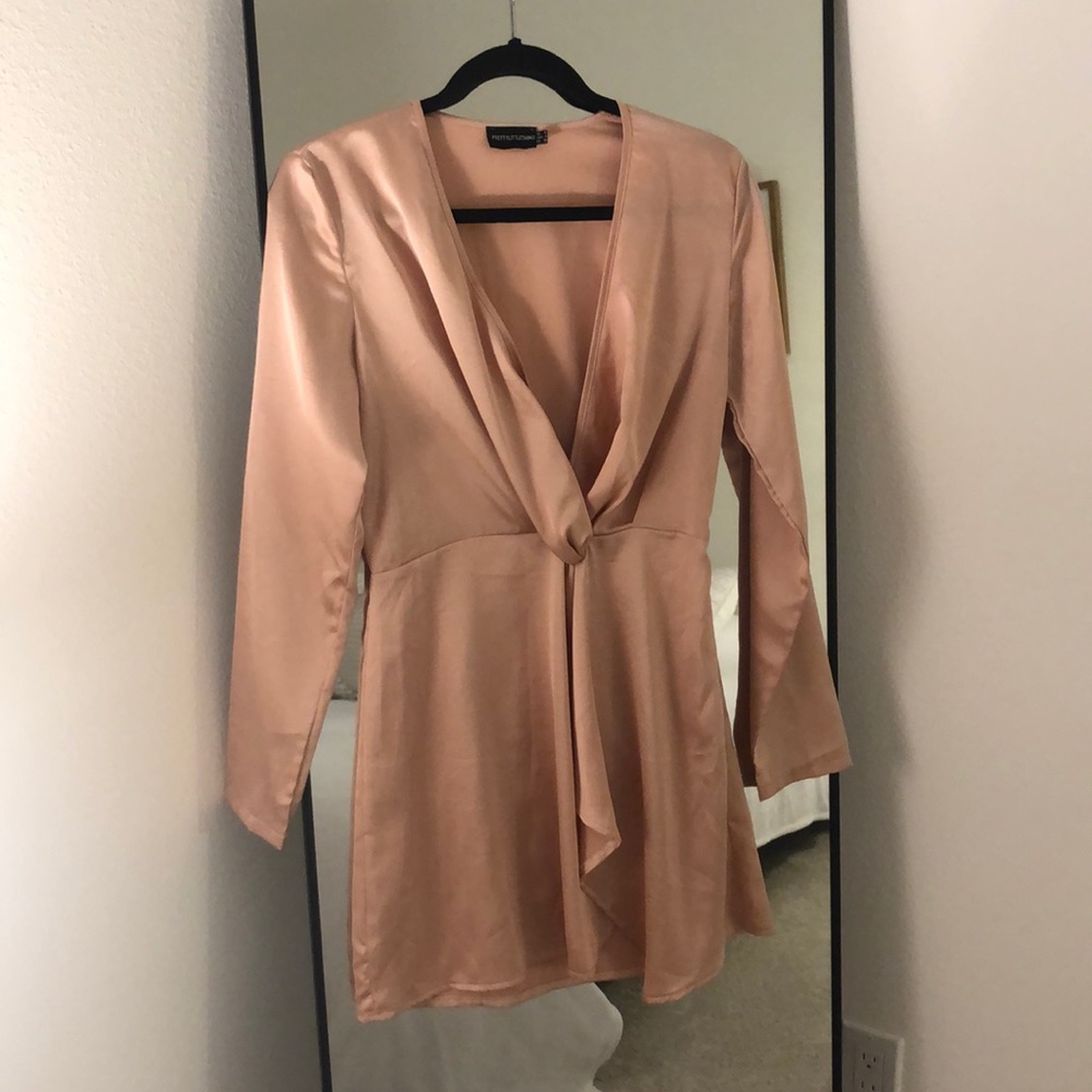 Light pink dress - Pretty Little Thing